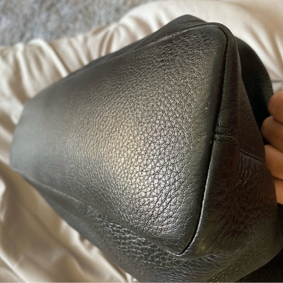 Michael Kors Bag - Picture 2 of 11